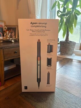 *NWT* Dyson Airwrap Multi-Styler Complete Long Unopened